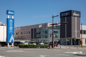 西京銀行 防府支店